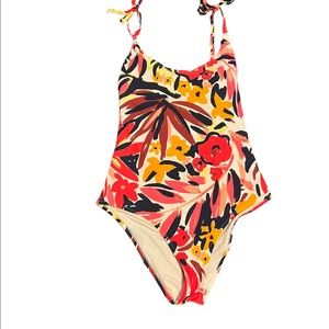AERIE One piece Tie up Tropical White colorful Swimsuits
